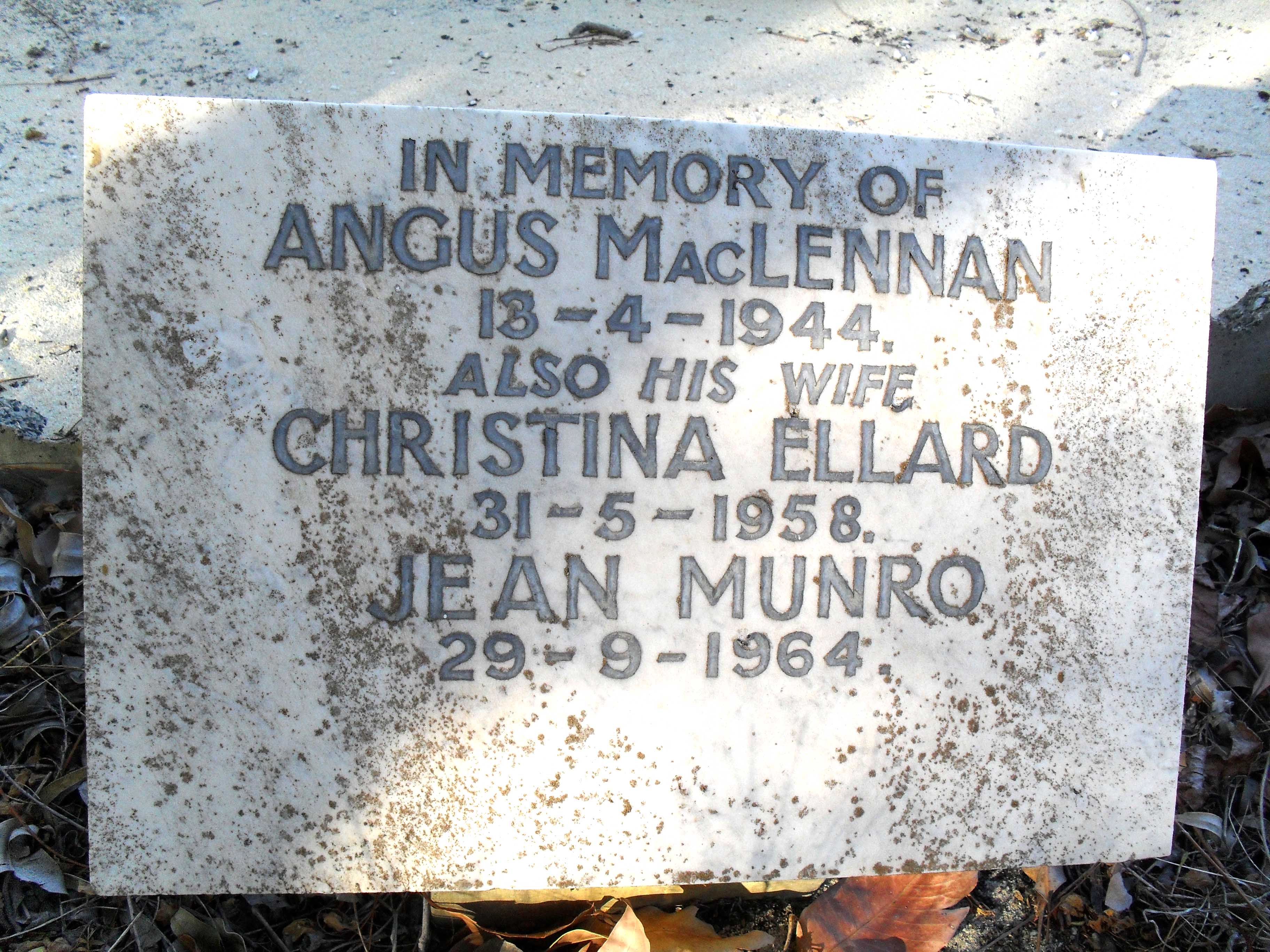 Photo of headstones/Angus MacLennan d1944 hdstn Karrakatta HA 0244